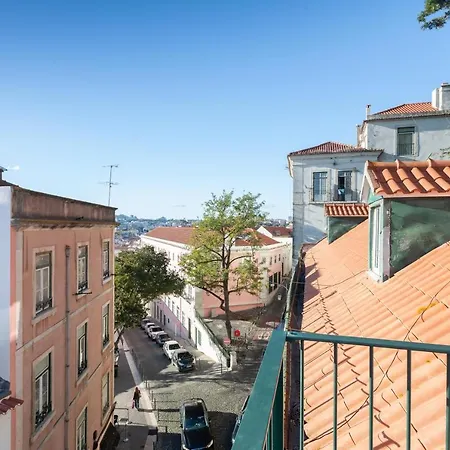 Alfama Charming With Amazing River View And Terrace Apartman Lisboa